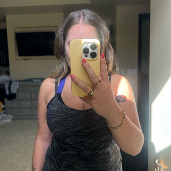 Lululemon NWT Dark Gray Tank Top w/ Built-in Purple Bra - Picture 3 of 6